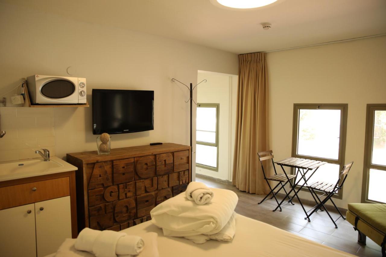 Bait Alfa Kibbutz Country Lodging Bet Alfa Exterior photo